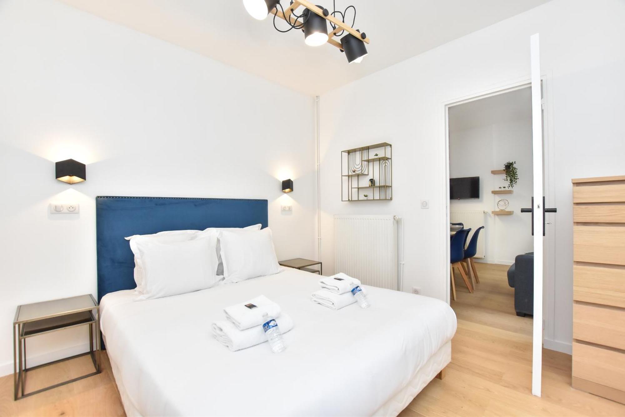 Authentic Apartment - 1Br-6P - Saint-Fargeau パリ エクステリア 写真